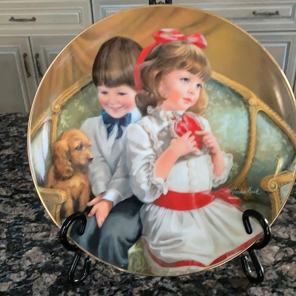 BE MINE BY SANDRA KUCK COLLECTORS PLATE